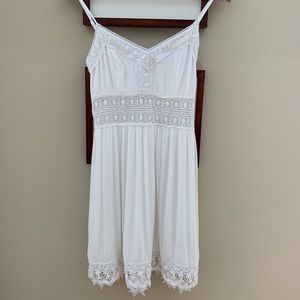 Abercrombie lace detail dress